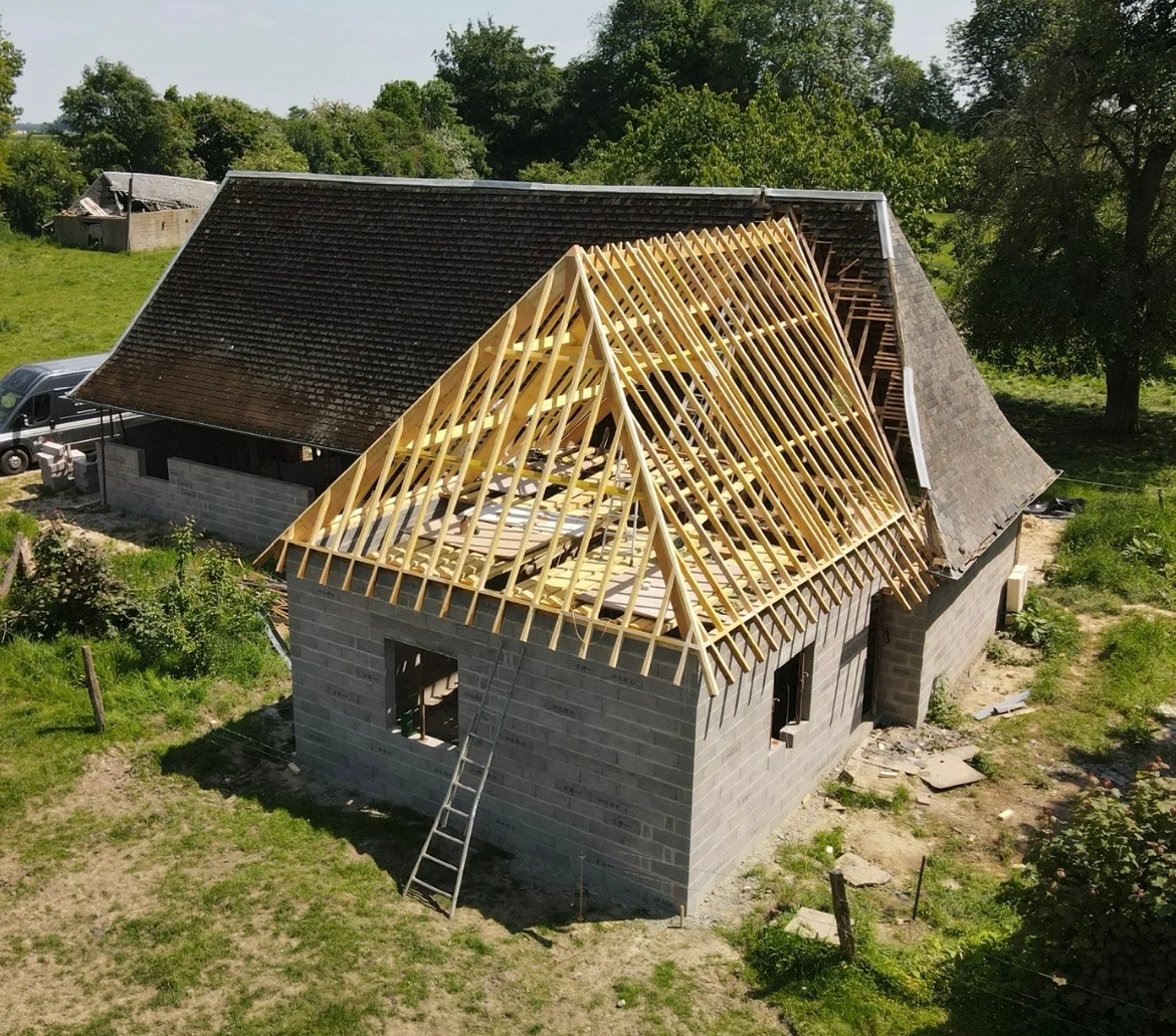 Charpente traditionnelle, charpentier Eure