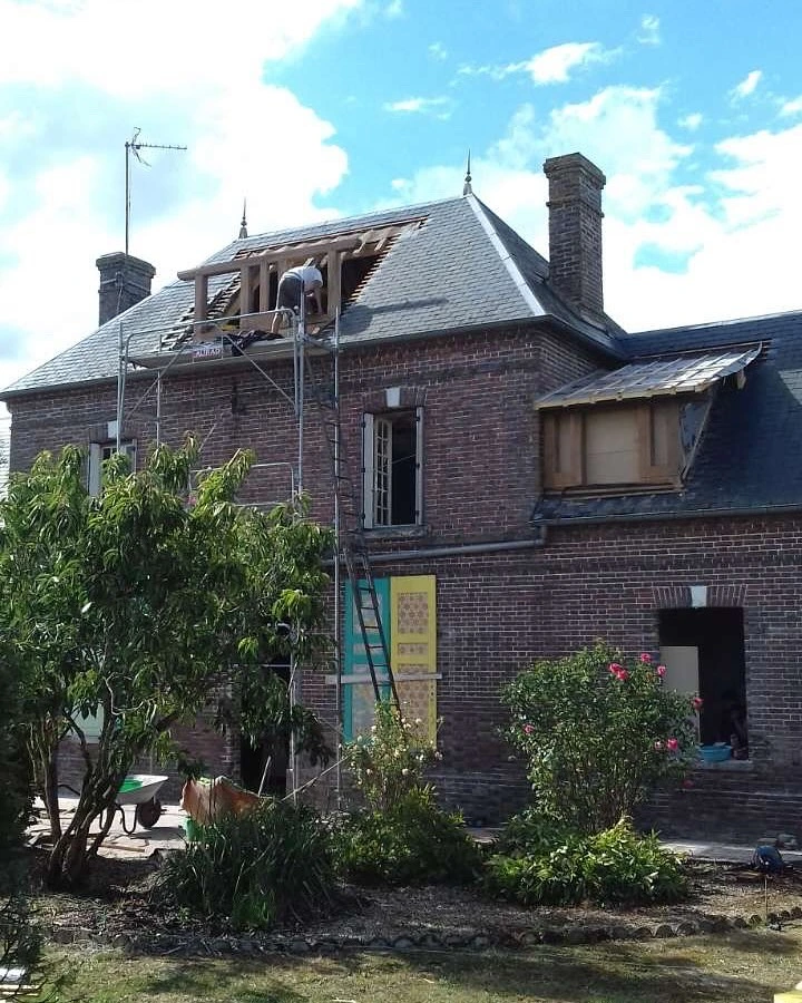 Découpe charpente pour lucarne, Eure